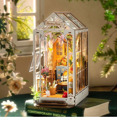 Maqueta Sujeta Libros Garden House
