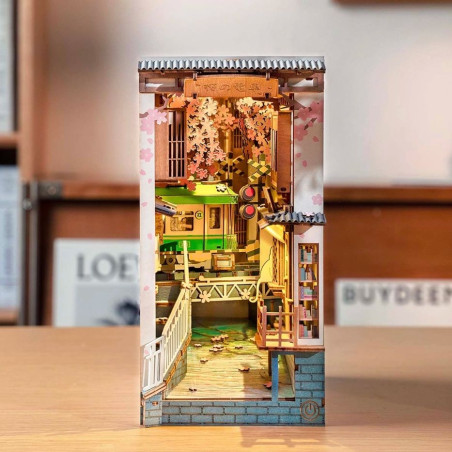 Maqueta Sujeta Libros Sakura Densya